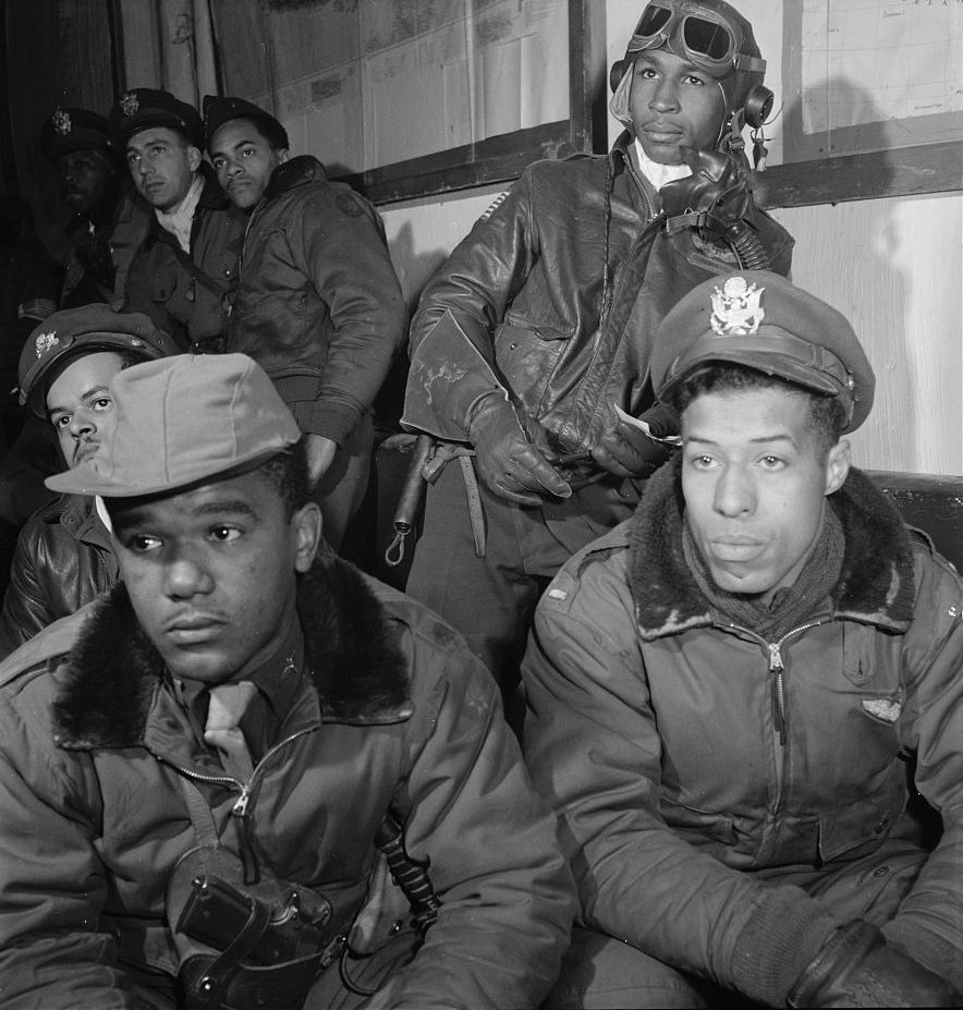 Tuskegee Airmen Attending A Briefing In Ramitelli Italy